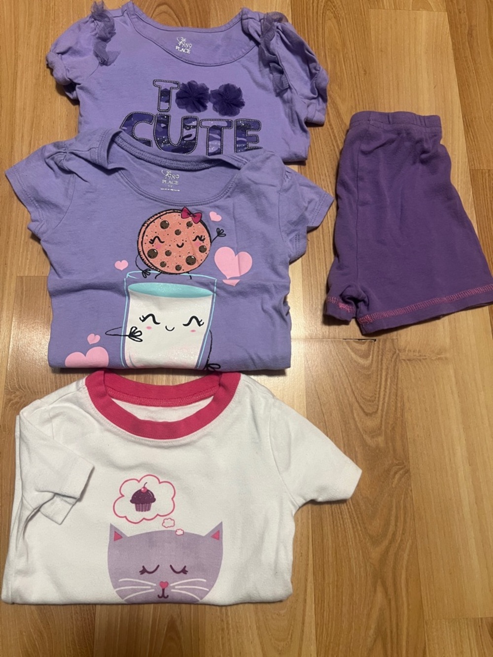 All girls short sleeve and short  bundle size all 3T